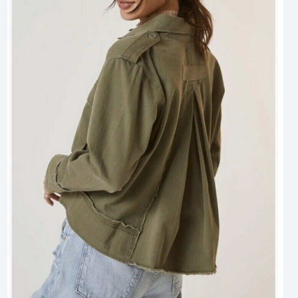 Anthropologie Tiny CLeo Army Green Military Jacket High Low Hem Pleated Back XS‎